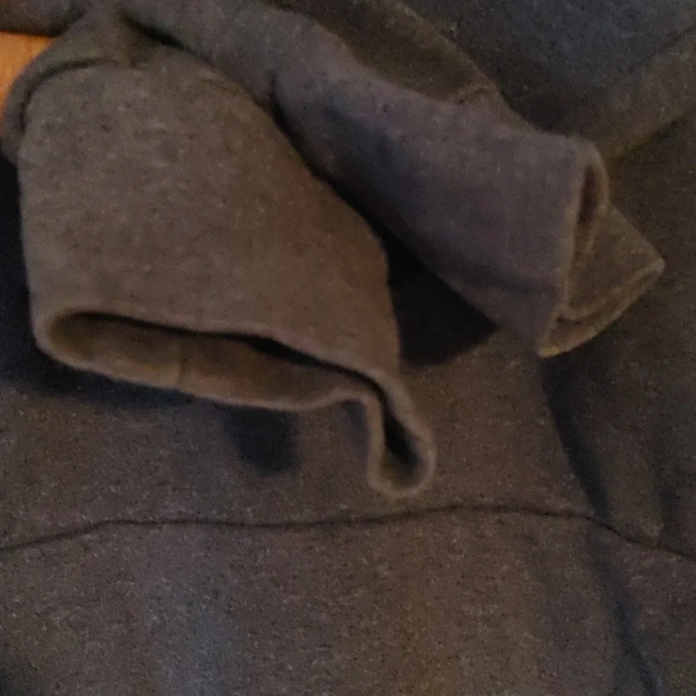 🌸Fila zipper Sweater sz M - Picture 4 of 4